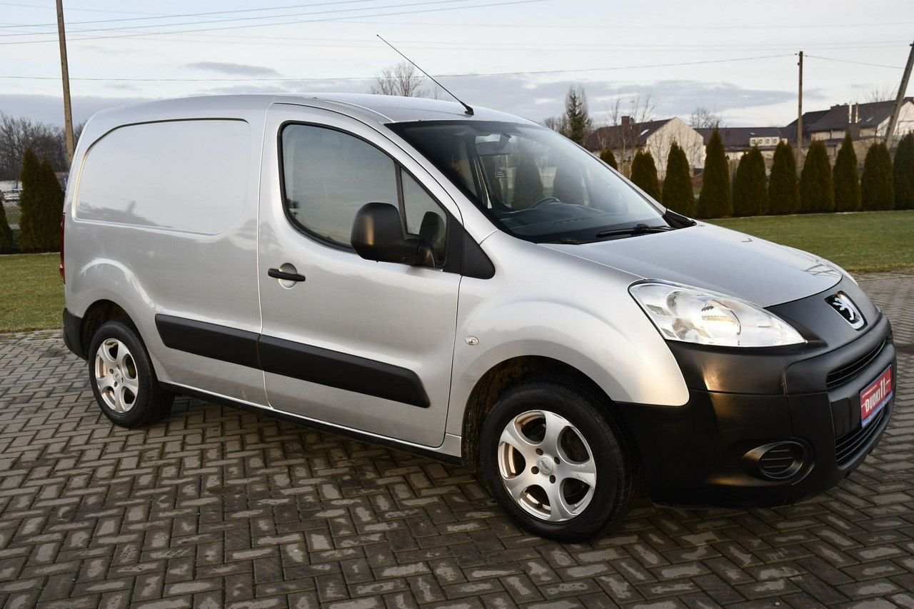 Peugeot Partner 1,6hdi DUDKI11 Serwis,Hak,Klimatyzacja,el.szyby.Centralka.OKAZJA