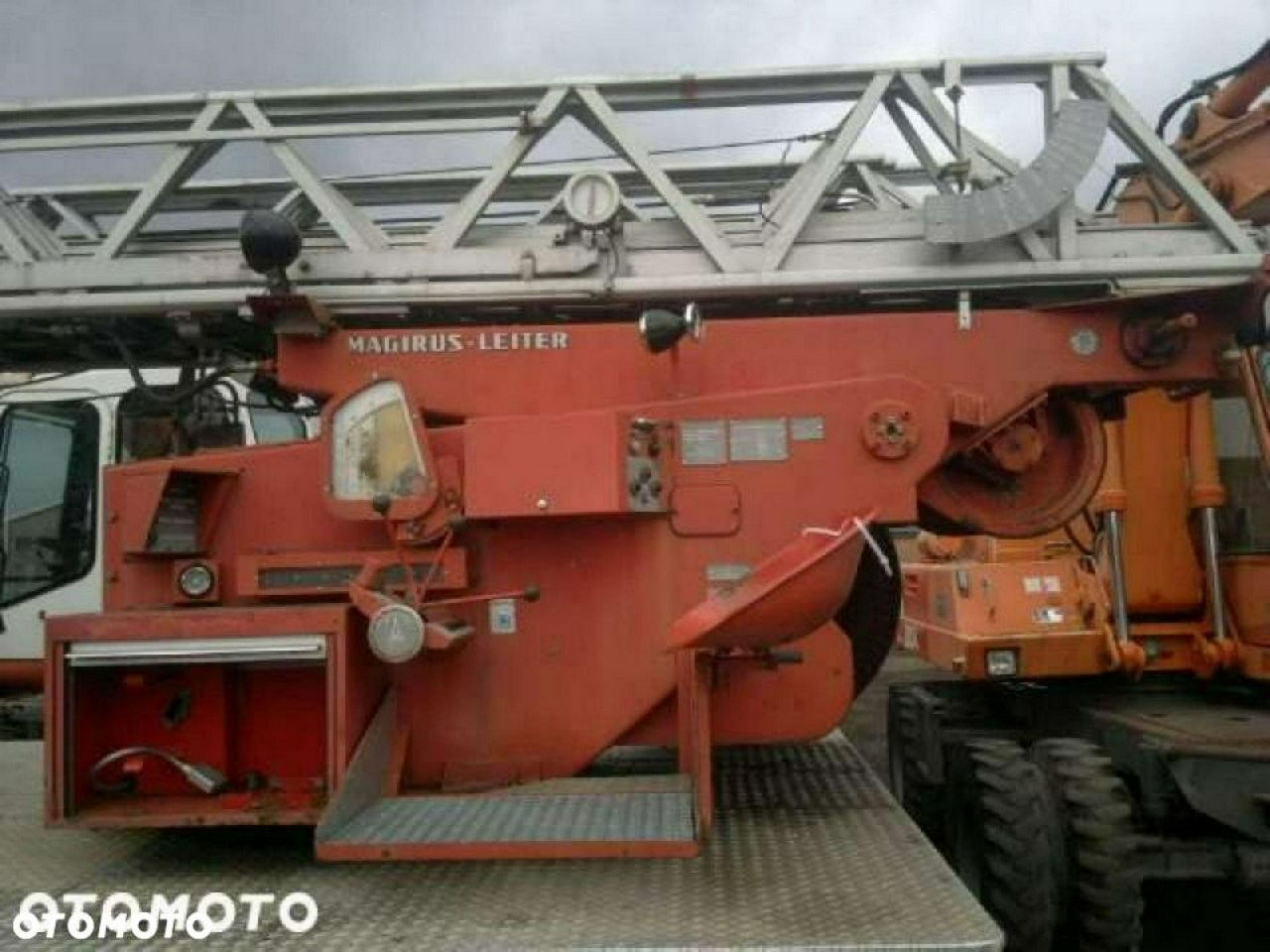 Magirus inny Straż Pożarna Drabina Strażacka 30 metrów