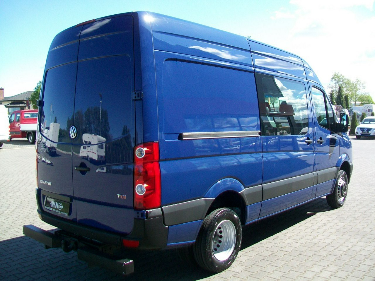 Volkswagen Crafter 2,0BITDI 164KM A/C 7 OS BLIŹNIAKI NA KAT B NAVIGACJA NR 58