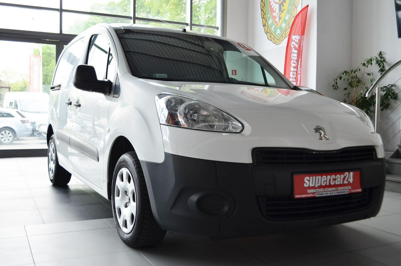 Peugeot Partner Peugeot Partner Active L1 / 3 os. / Salon PL / Klima / FV23%