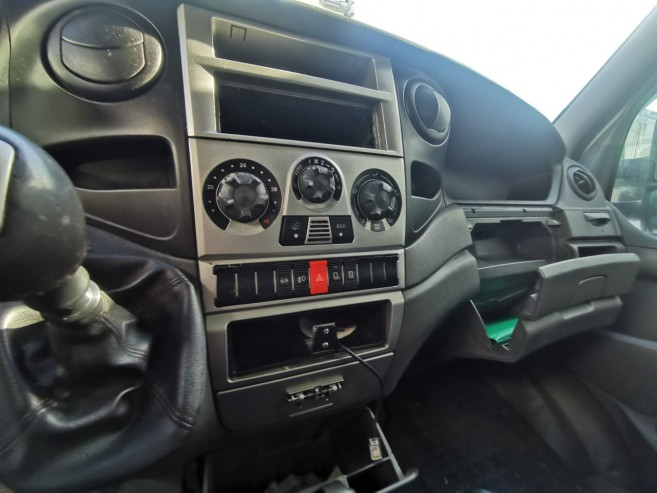 Iveco Daily 35C12 Chłodnia Mroźnia Izoterma Rama do zabudowy Laweta Wywrotka