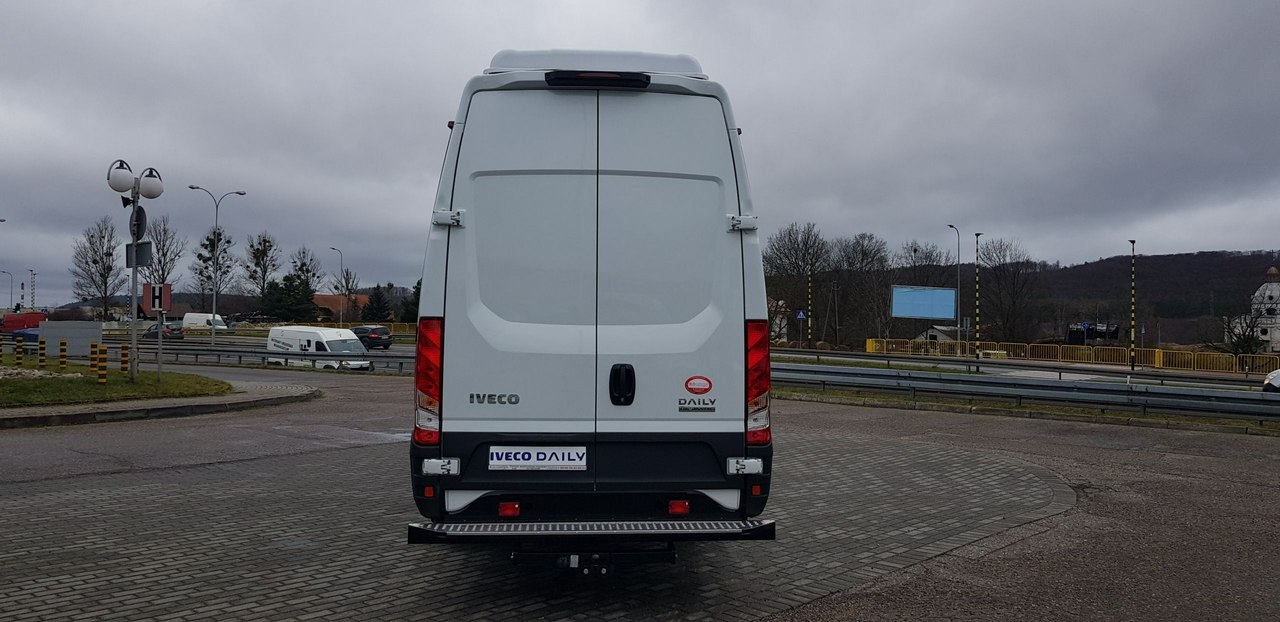 Iveco Daily 65C18 V H OKAZJA atobus minibus 22+1+1 24