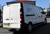 Opel Vivaro L2H1 z klimatyzacją, nawigacją, z VAT 23%