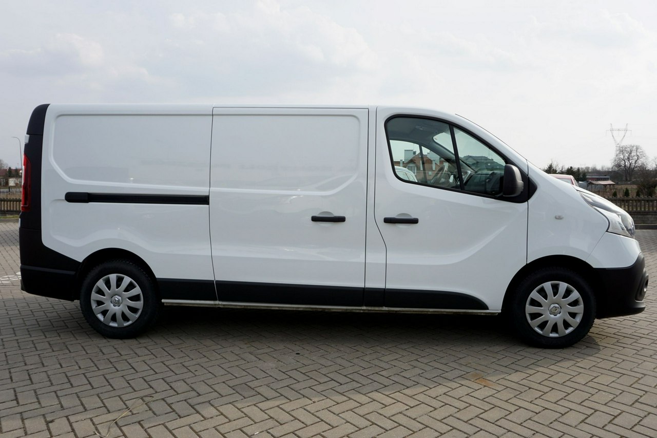 Renault Trafic L2H1 1.6DCI 120KM PackClim 3os. salon I właściciel f,VAT