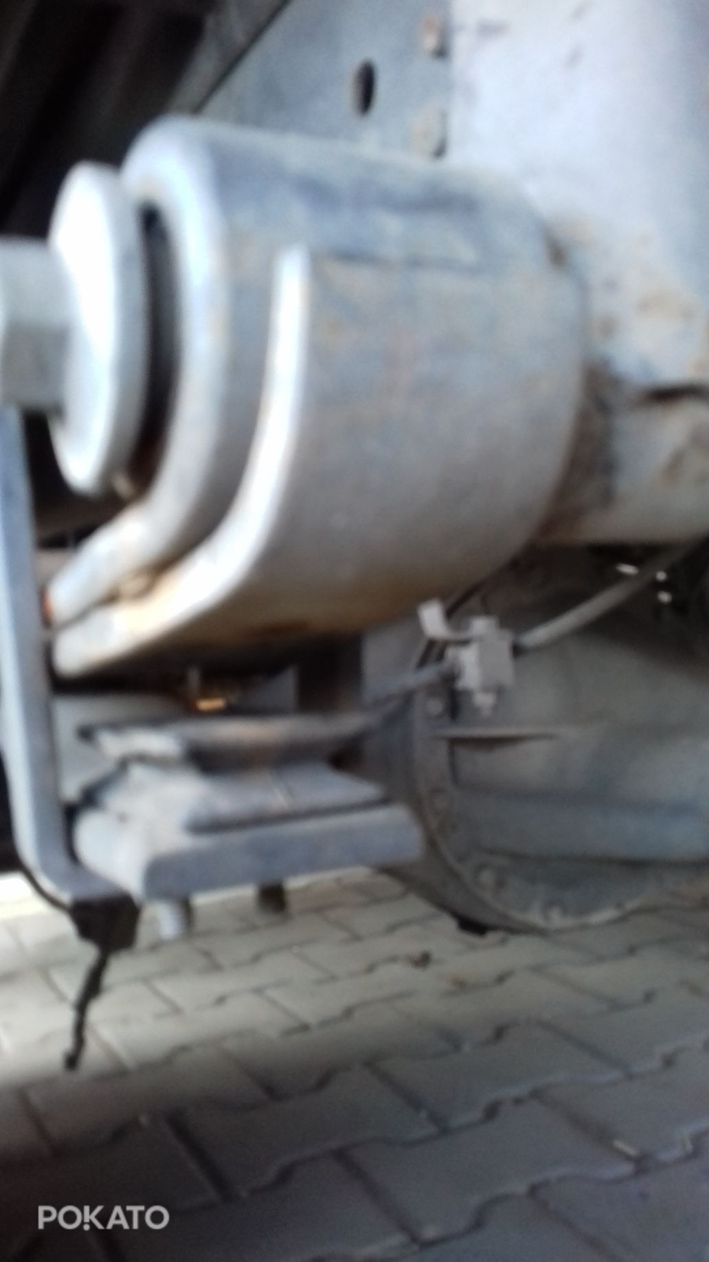 Nissan atleon wywrotka kiper wywrot