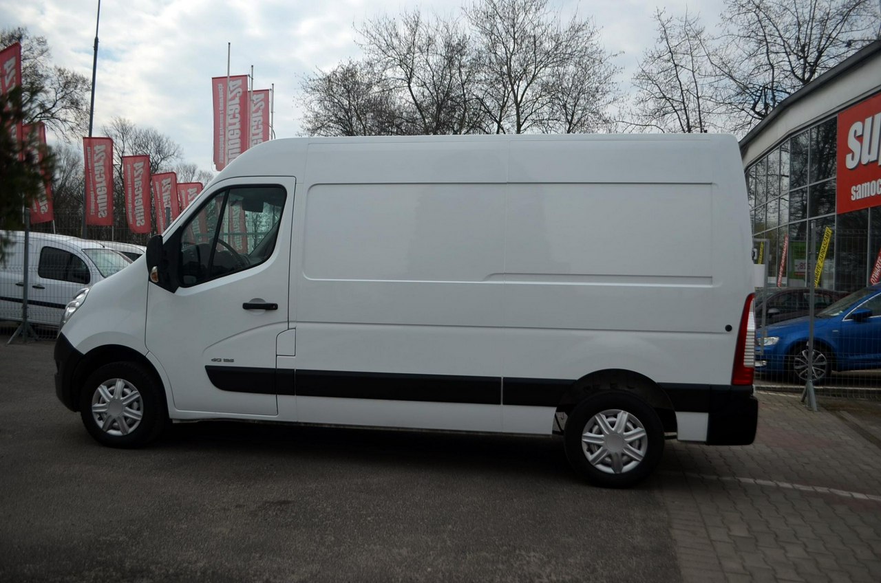Renault Master RENAULT MASTER L2H2 średniak 2.3dCi / 125KM/ Navi / FV 23% / Gwarancja