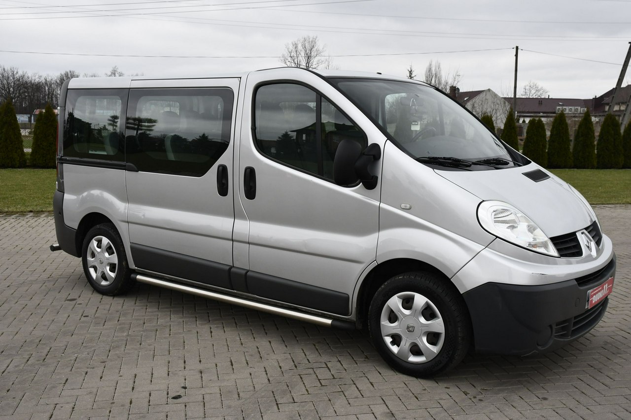 Renault Trafic 2,0Dci DUDKI11 9 Osób,Klimatyzacja,Serwis,6 biegów,Orurowanie,Centralk