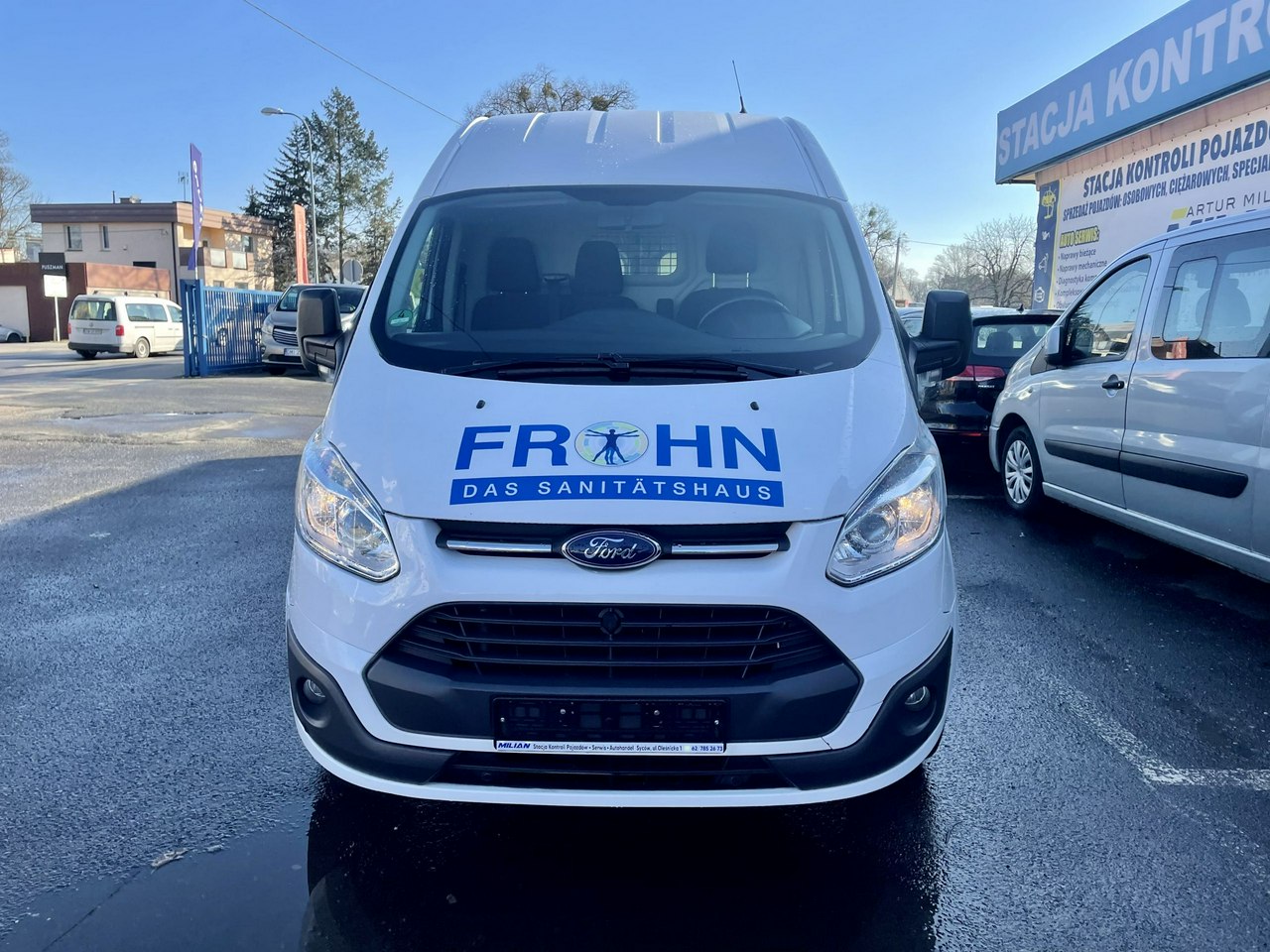 Ford Custom Ford Custom 2,2 Wysoki długi 6-bieg Klima Model 2015