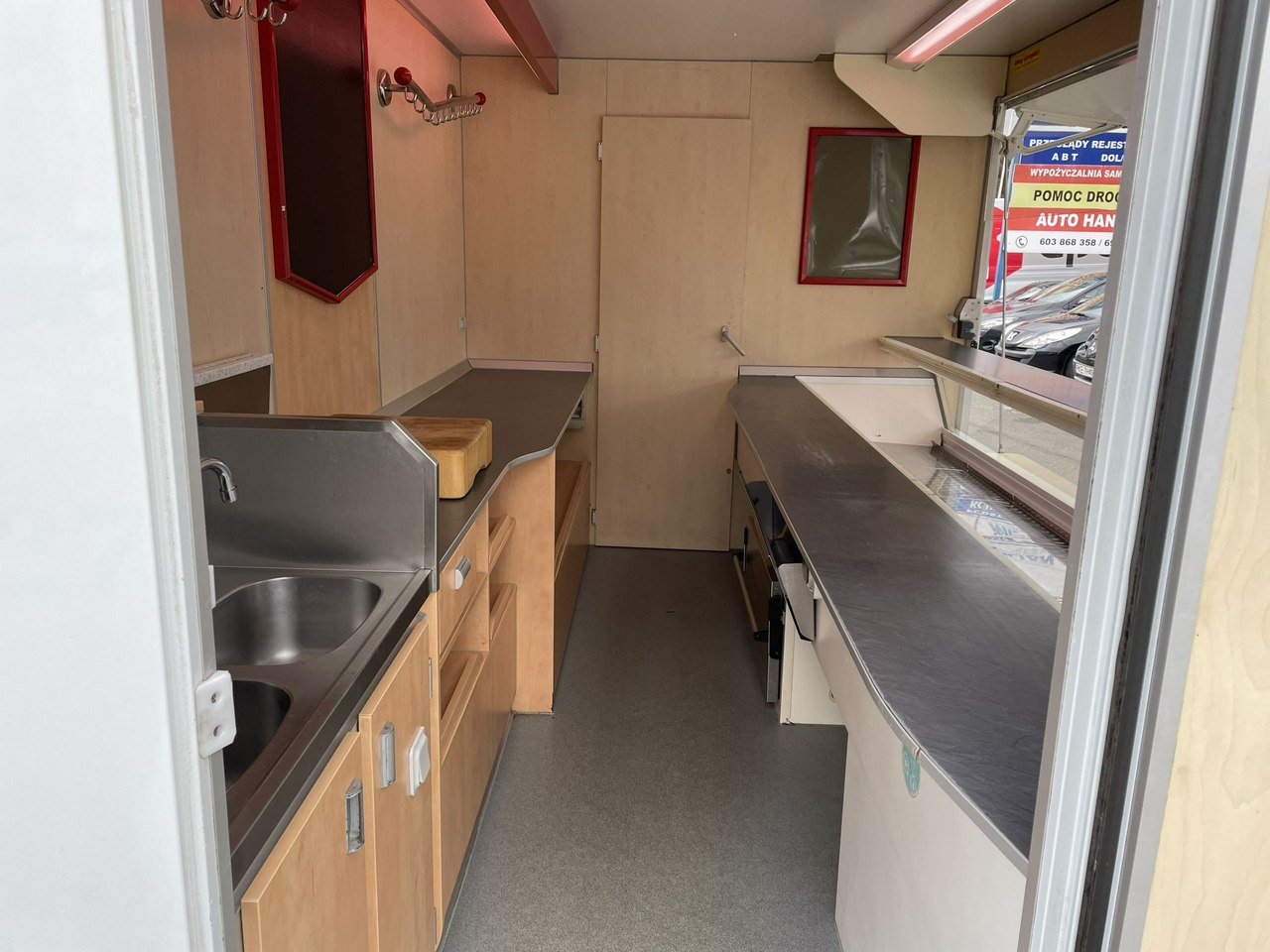 Renault Master Master Autosklep Wędli Gastronomiczny Food Truck Foodtruck sklep Borco