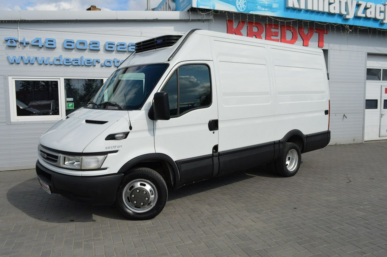 Iveco Daily 40C17. 3.0 HTP. Automat. Chłodnia dwukomorowa. DMC 3500 kg.