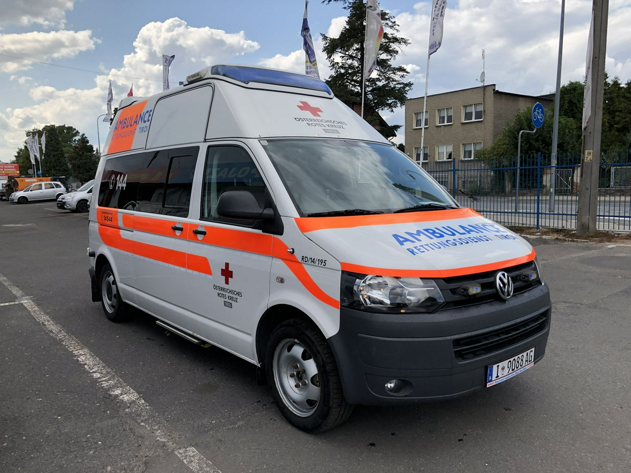 T6 Ambulans Karetka 4X4 2,0TDI 180KM 300750km DIN 1789 Super stan