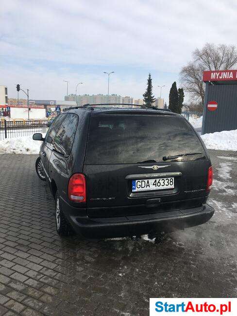 Chrysler Town & Country