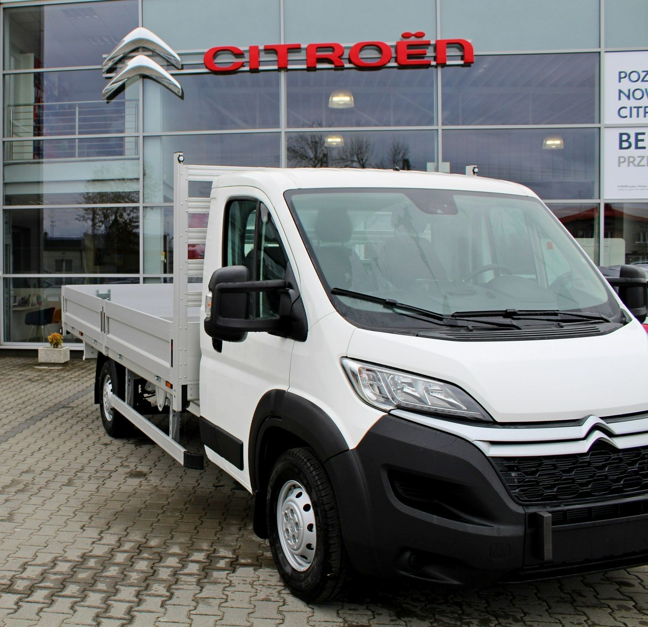 Citroen Jumper SKRZYNIA L3 4200×2200 2.0 163 KM ład. 1300kg + pakiet komfort 8 palet