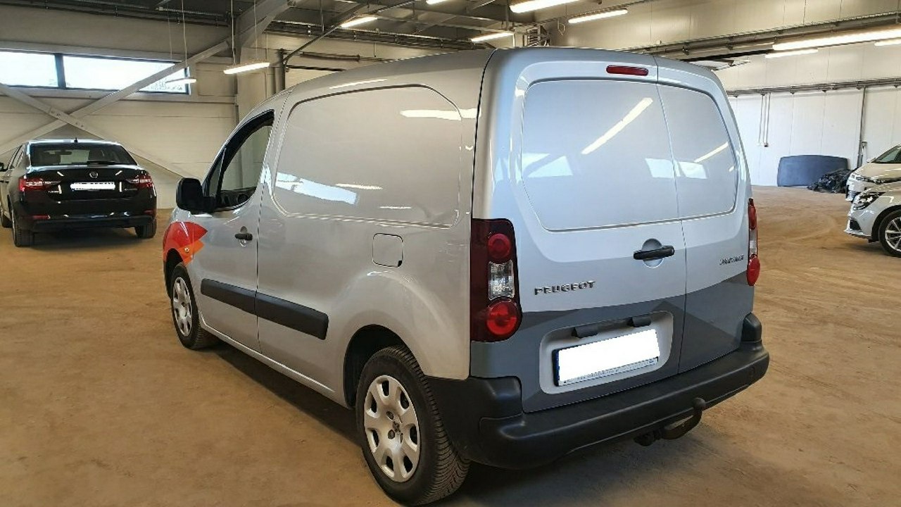 Peugeot Partner PEUGEOT PARTNER 1.6 HDI 75 ACTIVE L1 /Salon PL / Serwis ASO / FV 23%