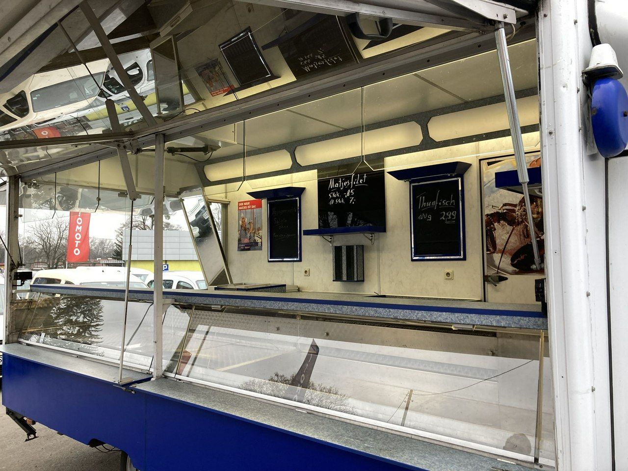 Mercedes Sprinter Sprinter Autosklep Gastronomiczny wędlin Ryb Food Truck Foodtruck Borc