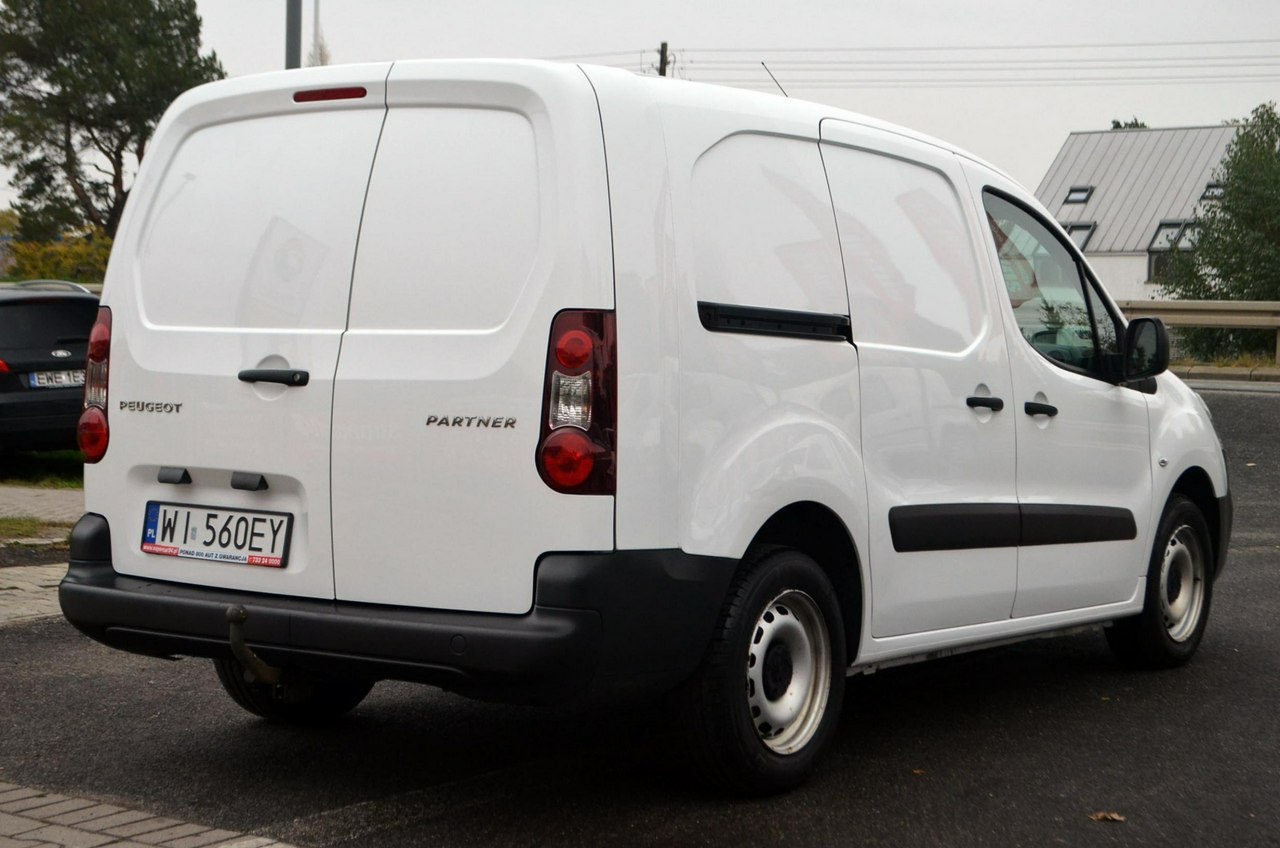 Peugeot Partner Peugeot Partner 1.6 HDi L2 Active, 3 osob., Klima, Salon Pl, FV 23%, G