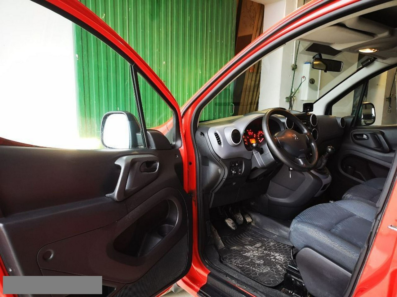 Peugeot Partner Peugeot Partner 2015 r 1,6 HDi 90KM 4×4 Dangel