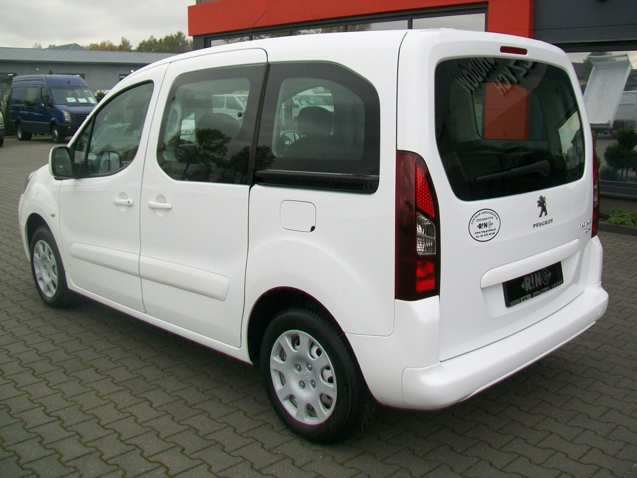 Peugeot Partner 1,6HDI 75KM A/C 5OS MOD 14 LEDY TEPEE SERWIS NR 61