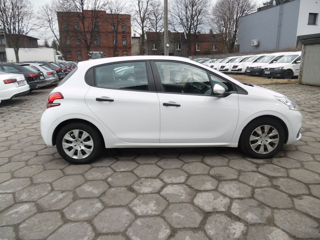 Peugeot 208 208 Van 1.6 BlueHDi WW158XV