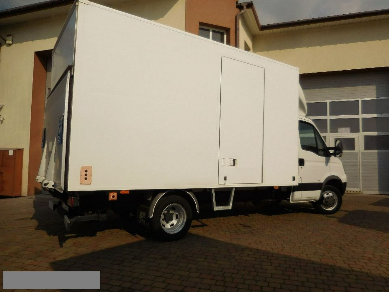 Iveco Daily 35C18 GWARANCJA / bliźniaki / winda / 3,0 / DMC 3500 kg