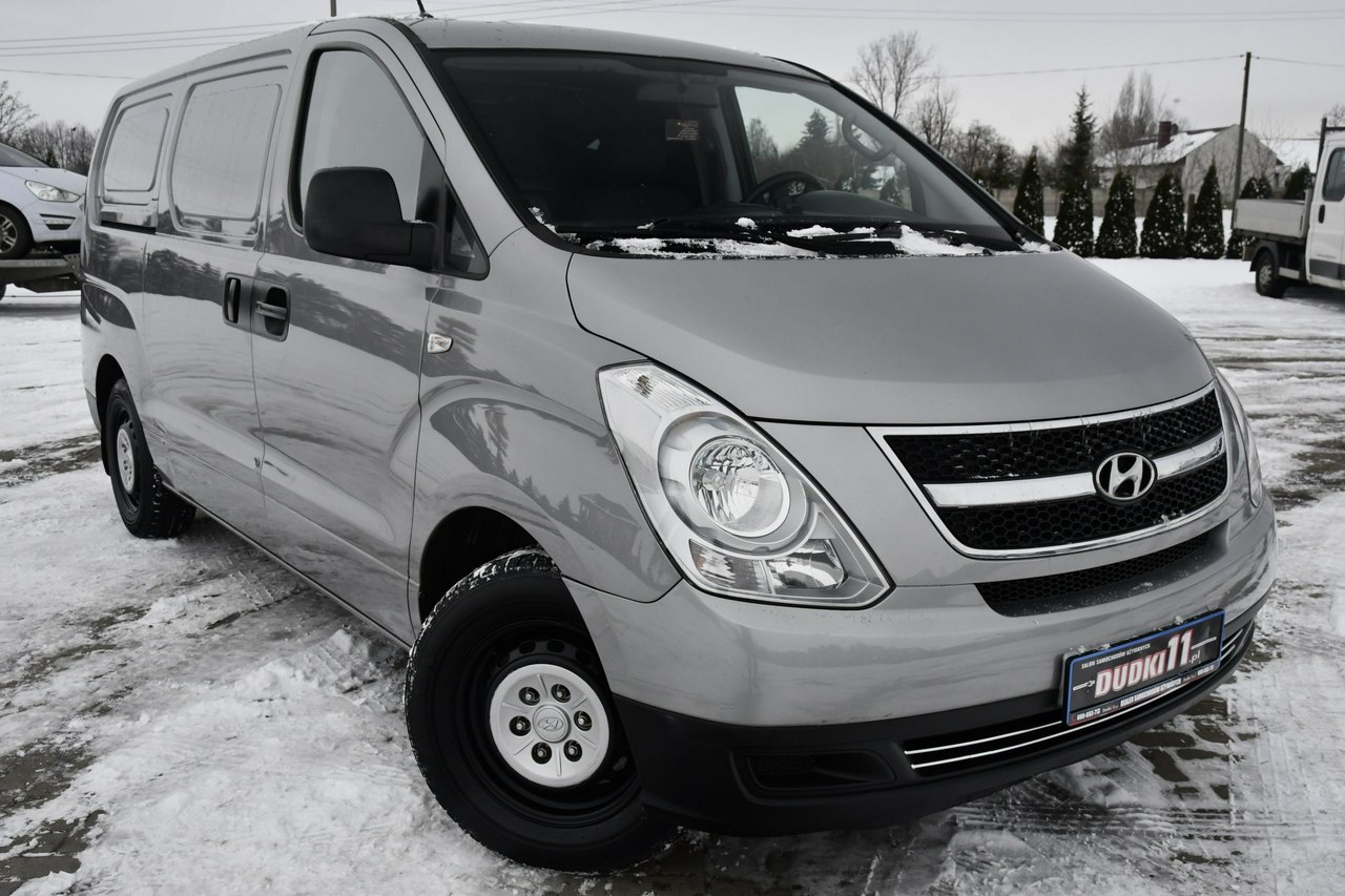 Hyundai H300 2,5d Klimatyzacja,El.szyby.Centralka.3 osoby,LONG,kredyt,GWARANCJA