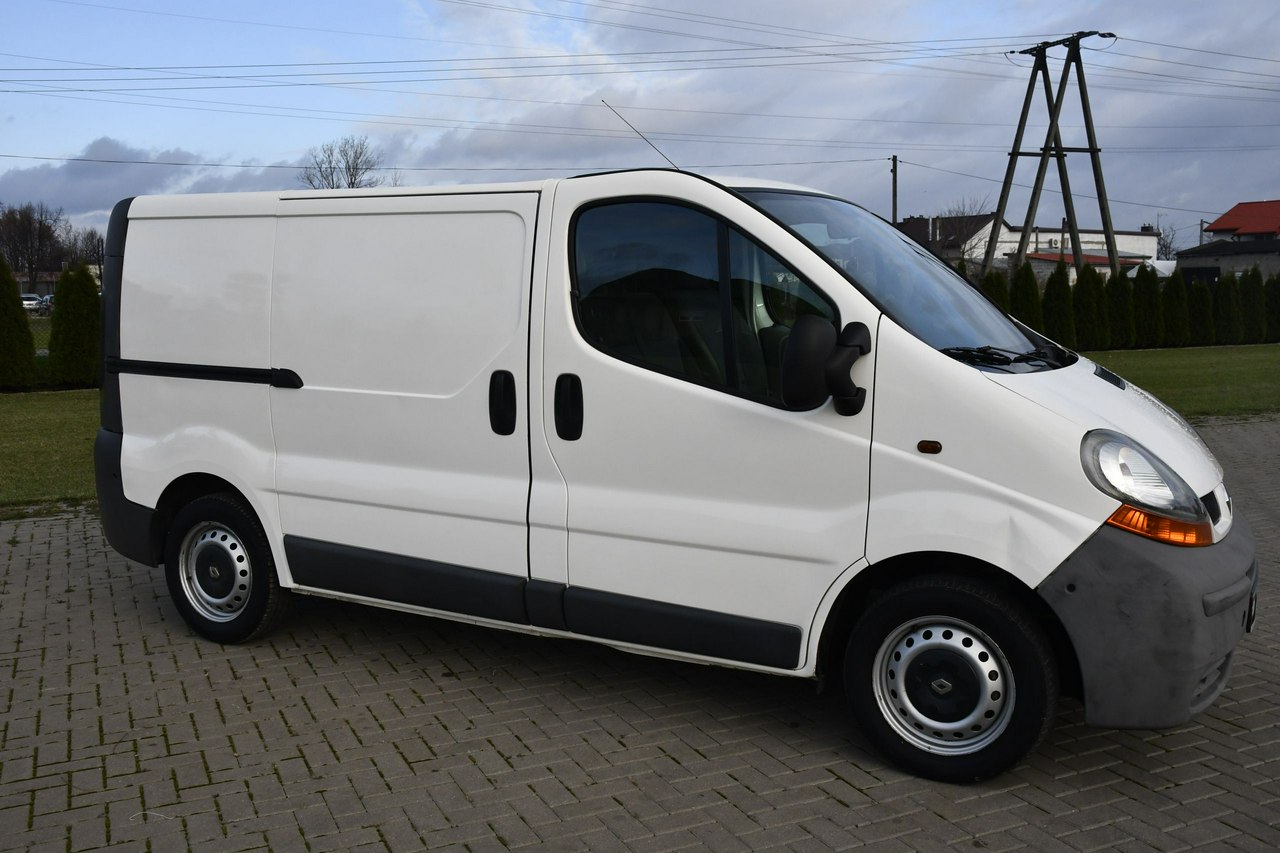 Renault Trafic 1,9d DUDKI11 Klimatyzacja,Serwis,3 osoby,Manual,Blaszak,