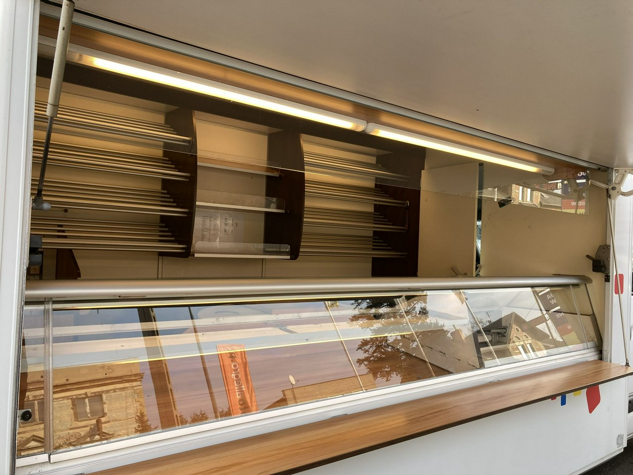 Renault Master Master Autosklep Sklep Gastronomiczny Food Truck Foodtruck Borco 2009