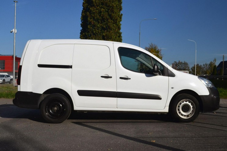 Peugeot Partner Peugeot Partner 1.6 HDi L2 Active, 3 osob., Klima, Salon Pl, FV 23%,