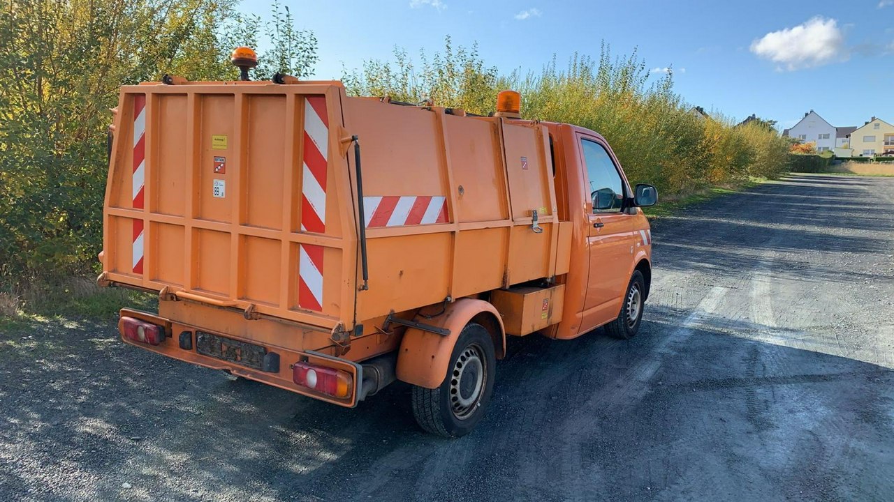 Volkswagen Transporter Transporter T5 Śmieciarka prasa 2010 Euro 5