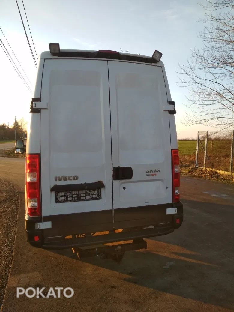 Iveco Daily 35C18 3.0HPT bliźniak webasto