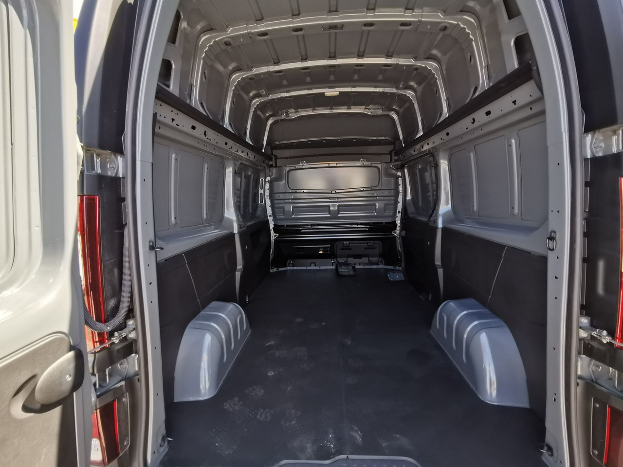 Renault Trafic Furgon Pack Clim L2H2 HD 2.0 Energy dCi 145 Euro6