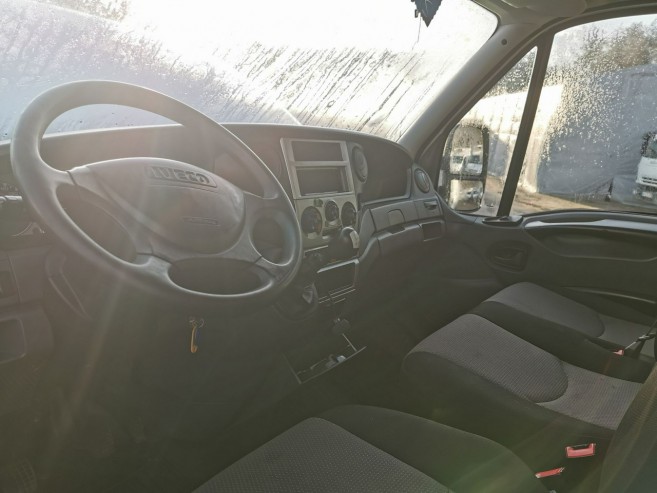 Iveco Daily 35C13 Chłodnia Mroźnia Izoterma Rama do zabudowy Laweta Wywrotka