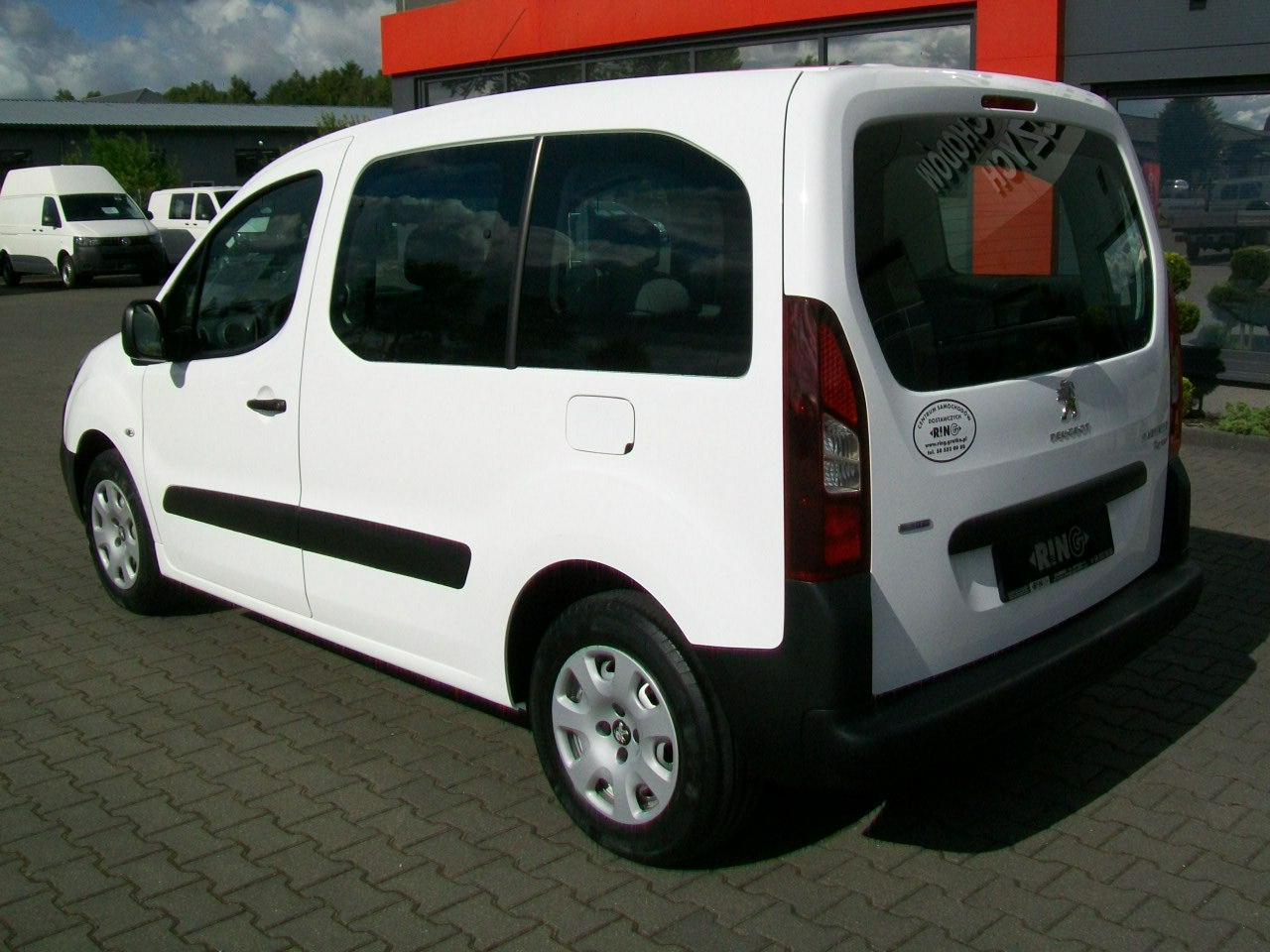 Peugeot Partner 1,6HDI 75KM A/C 5 OSÓB TEPEE SERWIS SALON NR 46