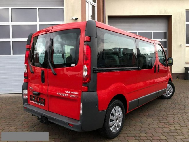 Opel Vivaro GWARANCJA / L2 H1 / 9 osób
