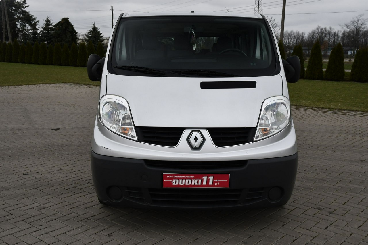 Renault Trafic 2,0Dci DUDKI11 9 Osób,Klimatyzacja,Serwis,6 biegów,Orurowanie,Centralk