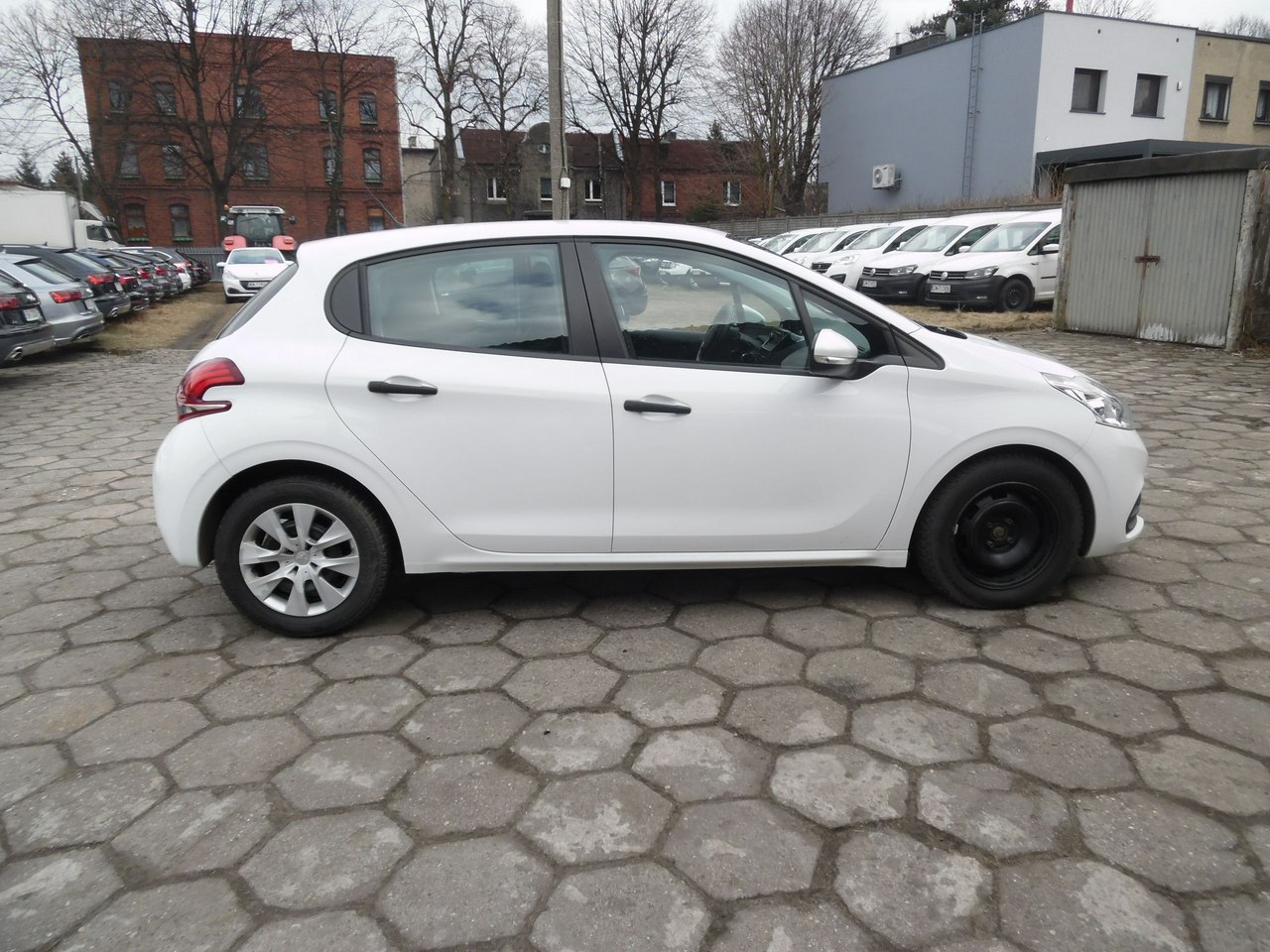 Peugeot 208 208 Van 1.6 BlueHDi WW839XU