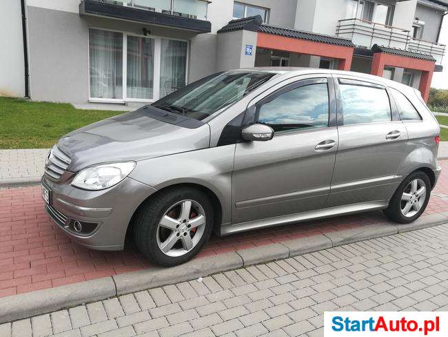 Mercedes b