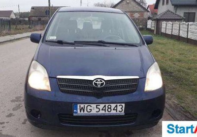 07cf30_toyota-corolla-verso-2-0d4d-klimatyzacja-elektryka-zamiana-zdjecia
