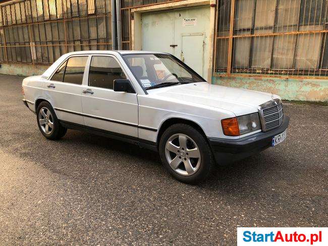 Mercedes-Benz 190
