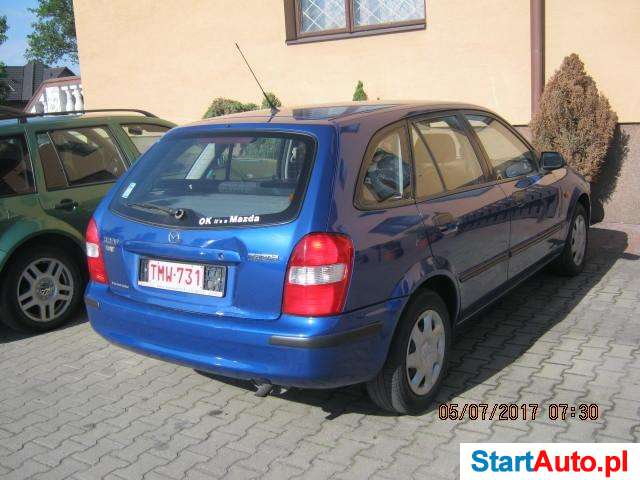 Mazda 323F