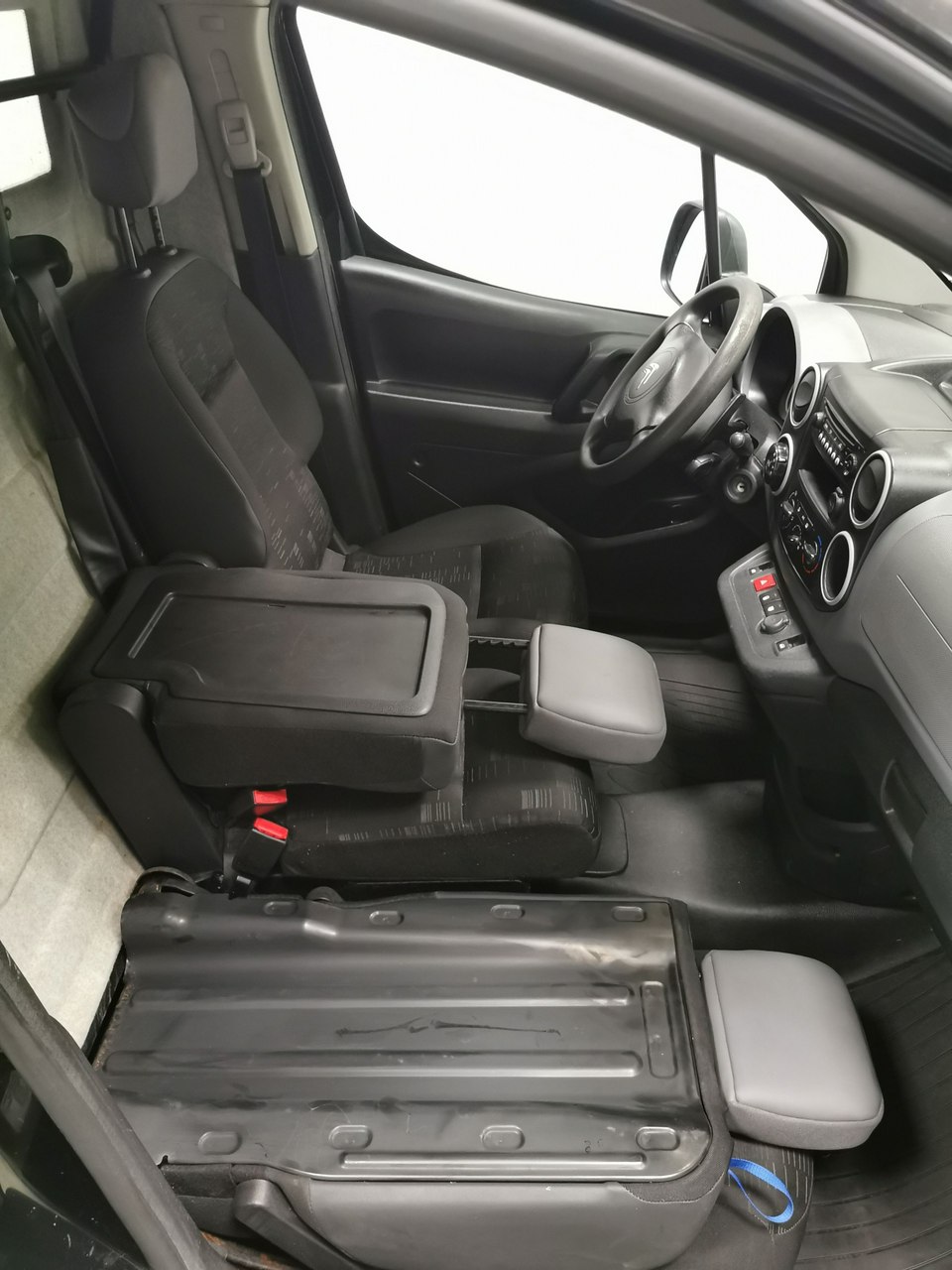 Citroen Berlingo Citroen Berlingo 2014 1,6 HDi, 90KM Automat ,3 osobowy