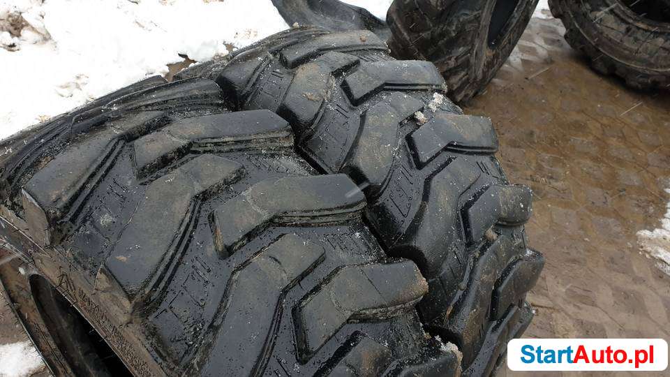 12-16,5 12r16,5 305/70-16,5 Camso 12PR BOBCAT