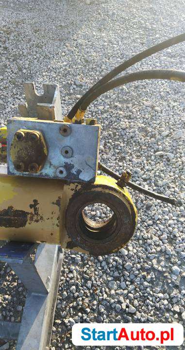 [129-70-65 U90] Siłownik Liebherr [HYD 1820]