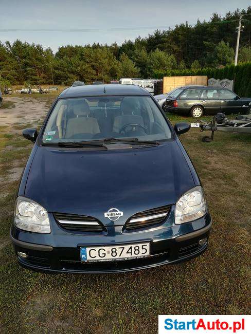 Nissan almera tino