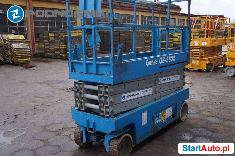 2006 Podnośnik nożycowy zwyżka Genie 2632 10 m LB183