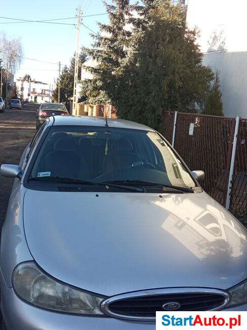 Sprzedam Forda Mondeo