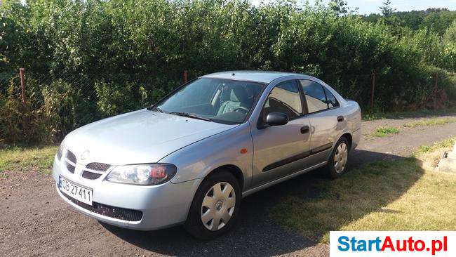 Nissan Almera