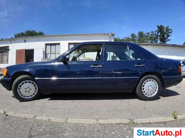 Mercedes-Benz W124