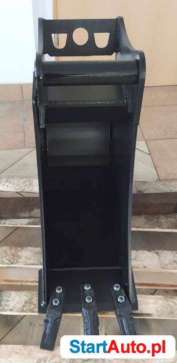 30 cm – Łyżka podsiębierna do koparki 3,6 – 5,5 ton