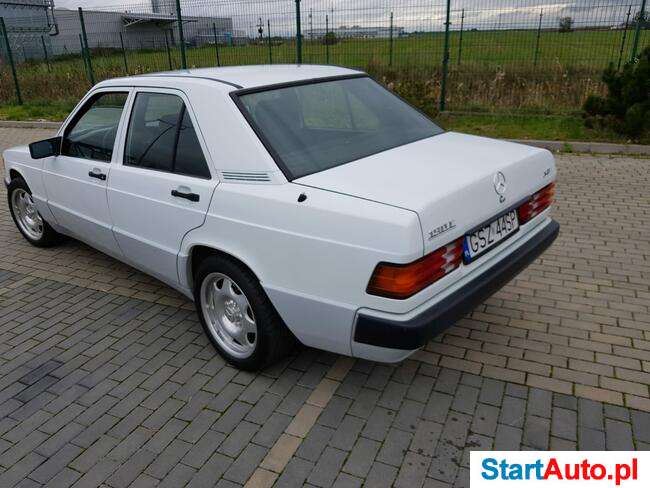 Mercedes-Benz 190